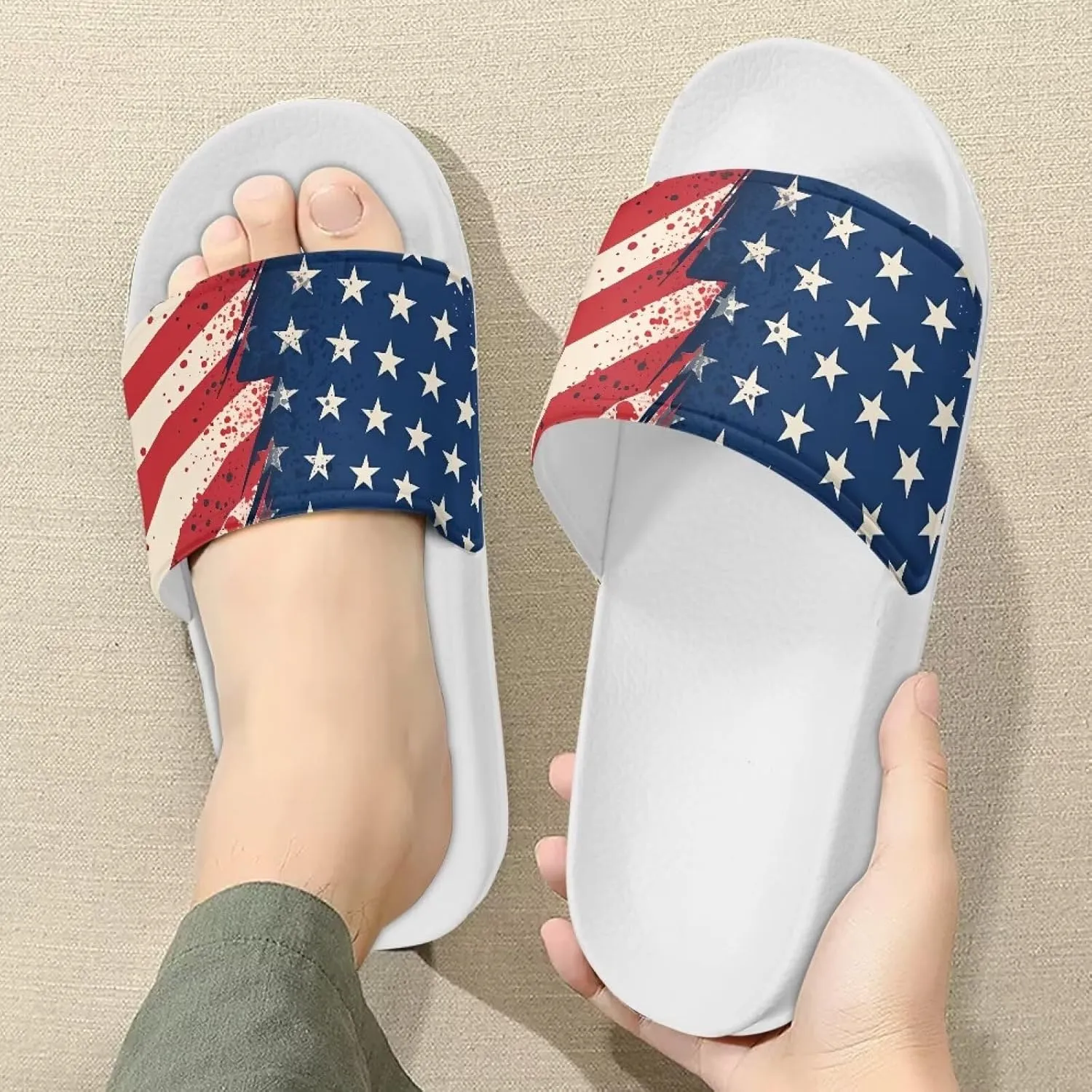 2025 New Cloud Slippers for Men Comfortable Summer Beach Sandals Fashion Lightweight Slip On Bath Slipper for Garden US 5-14 White Sole