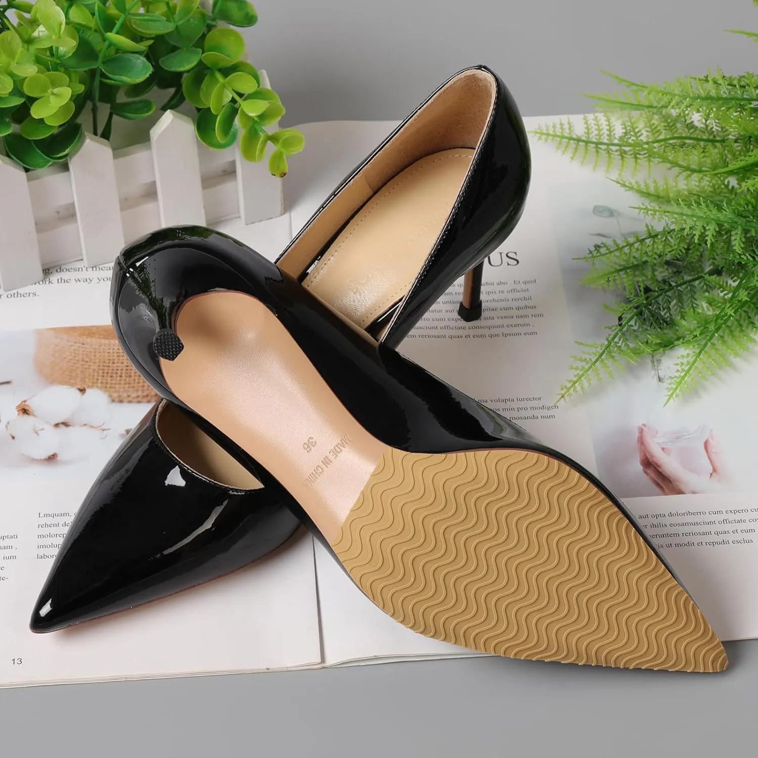 Anti-Slip Shoe Grips Pads, Silicone High Heel Insole Protectors, Beige, 2 Pairs, Women's High Heel Wearers