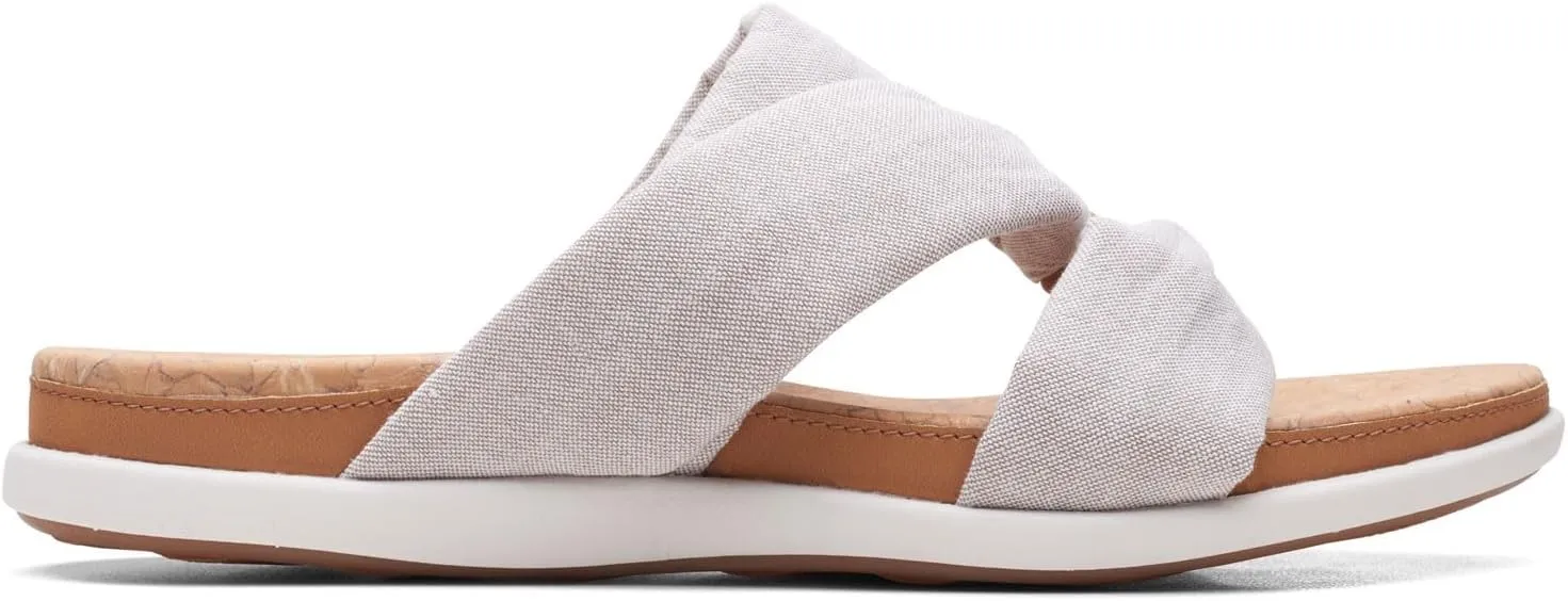 Clarks Women's Eliza Skip Slide Sandal
