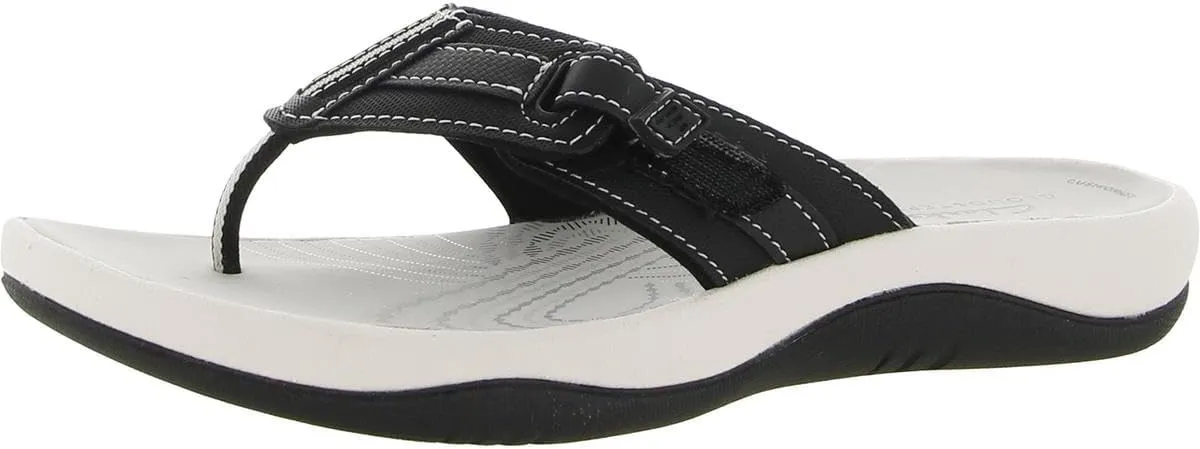 Clarks Women's Sunmaze Daisy Flip-Flop