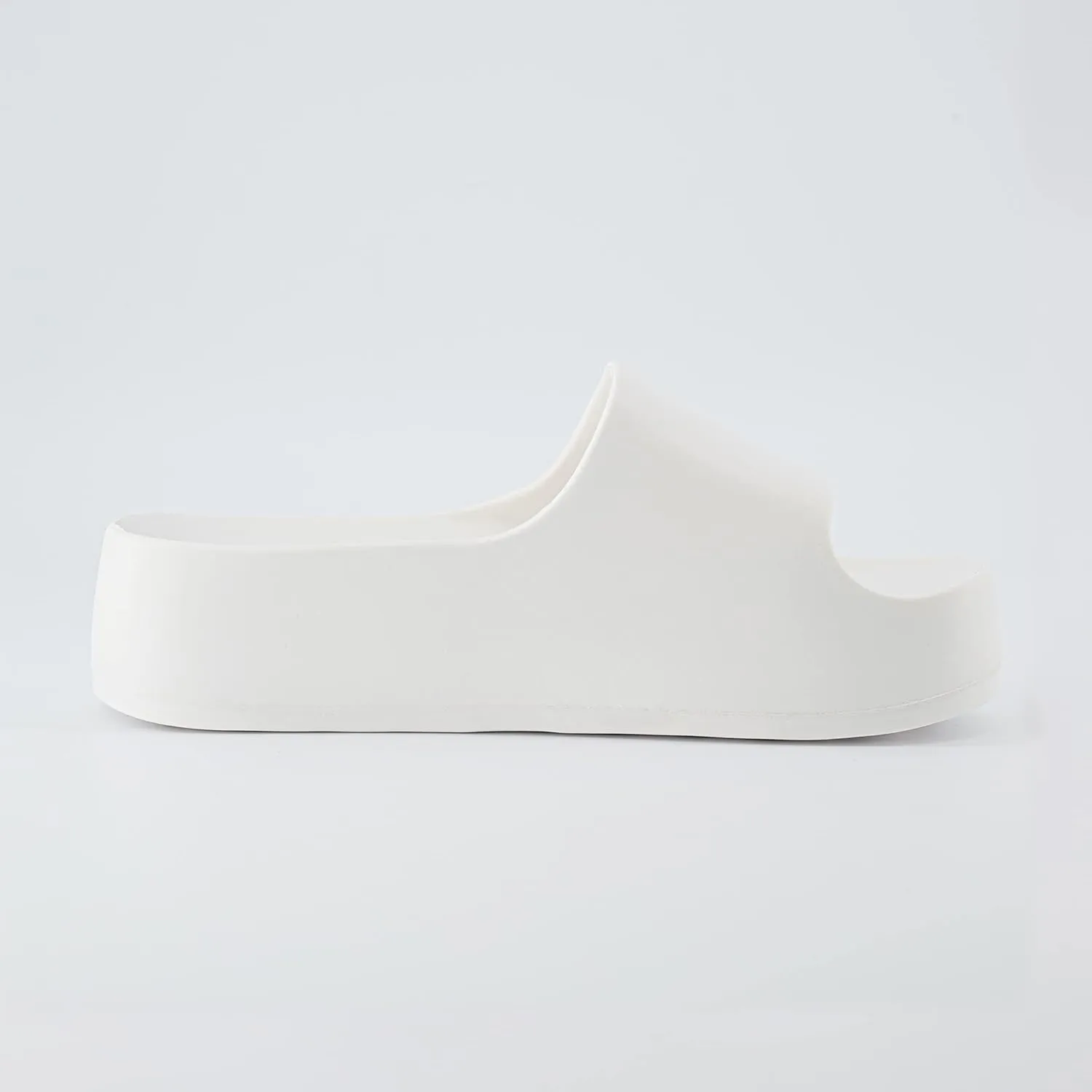 CUSHIONAIRE Women's Ninja platform slide sandal with  Comfort