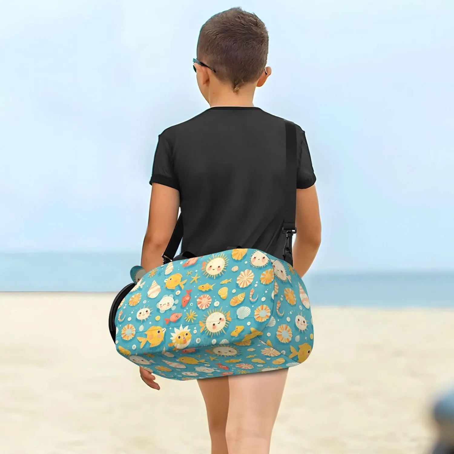 Cute Fish Seashells Girl's Gym Duffel Bag with Shoes Compartment Lightweight Overnight Bag for Boys and Girls
