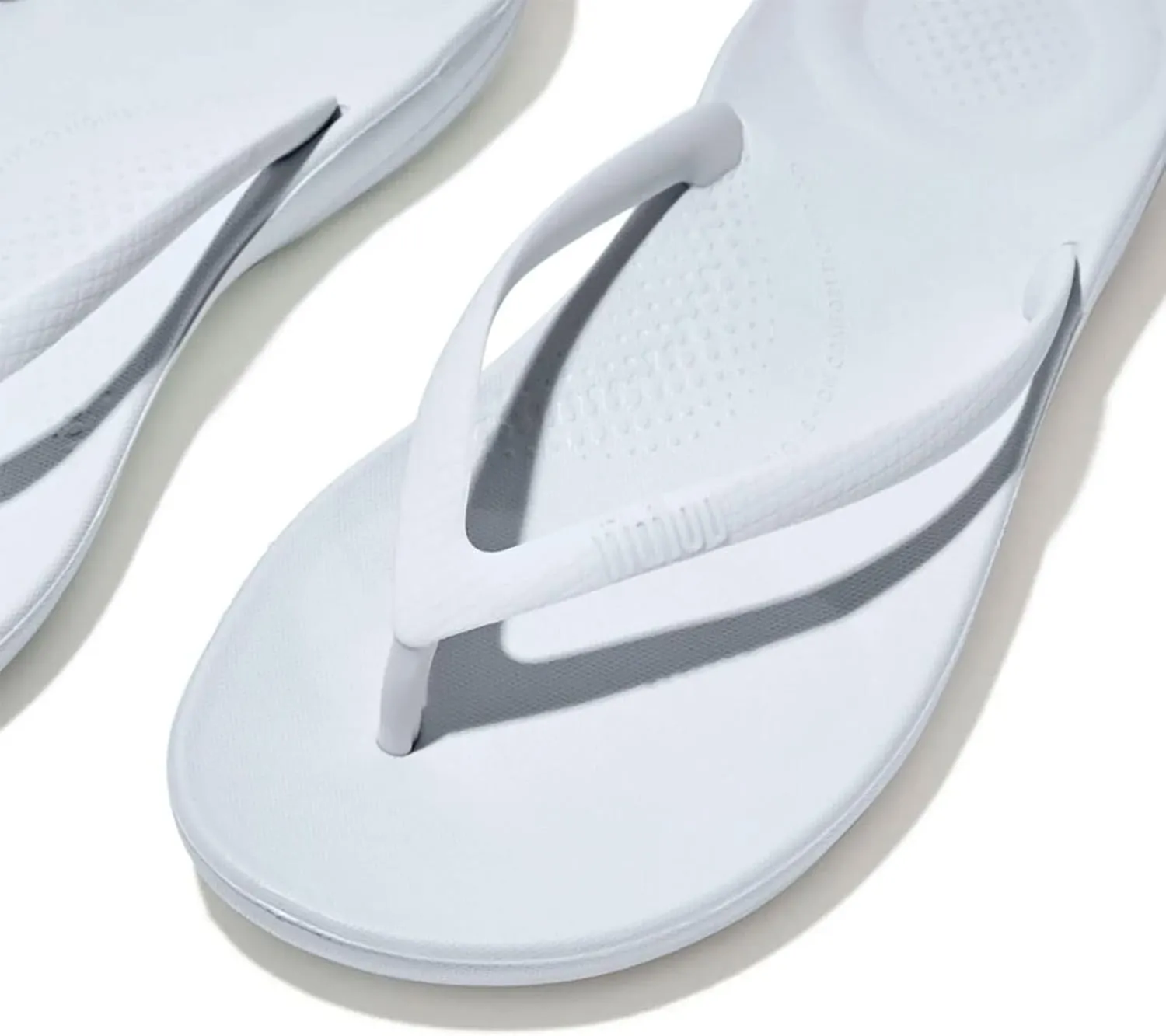 FitFlop iQushion Ergonomic Flip-Flops