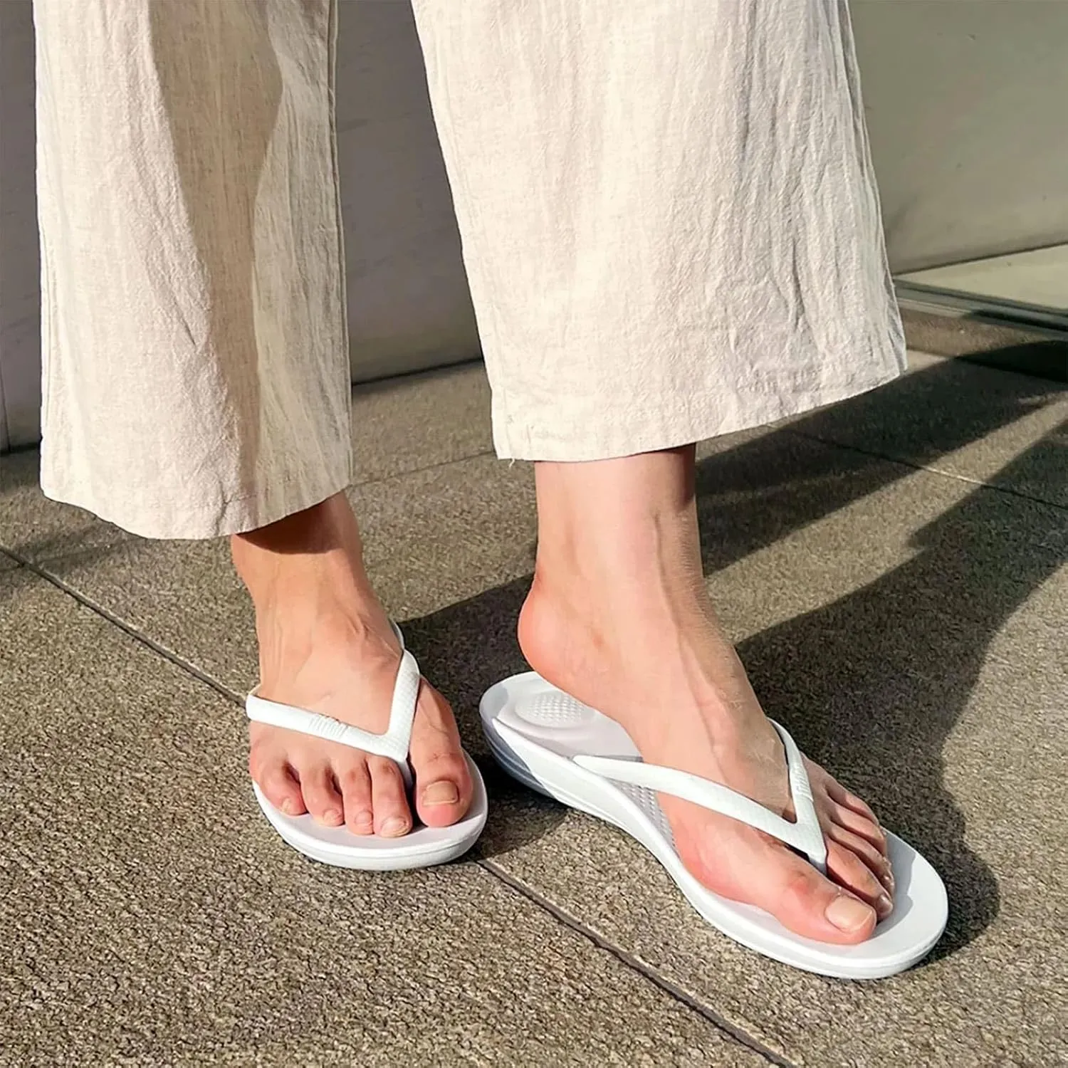FitFlop iQushion Ergonomic Flip-Flops