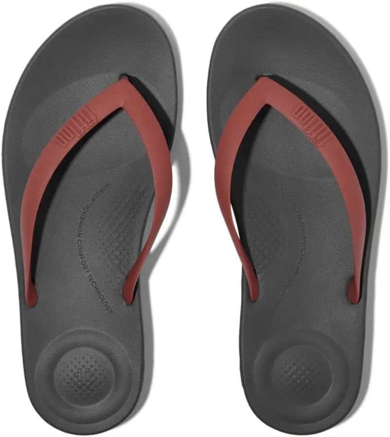 FitFlop Men's Iqushion Ergonomic Flip-Flops, Women US 16