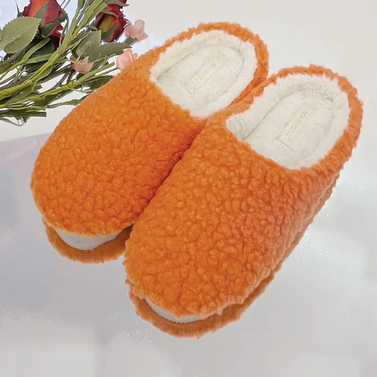 Fuzzy Curly House Slippers for Women With Memory Foam, Winter Cozy Lightweight Washable Ladies Slippers for Indoor Rubber Sole Slip on