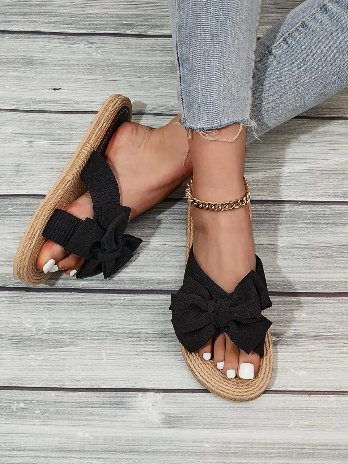 GORGLITTER Women's Boho Bow Flat Sandals Cut Out Open Toe Slip on Summer Slide Sandal