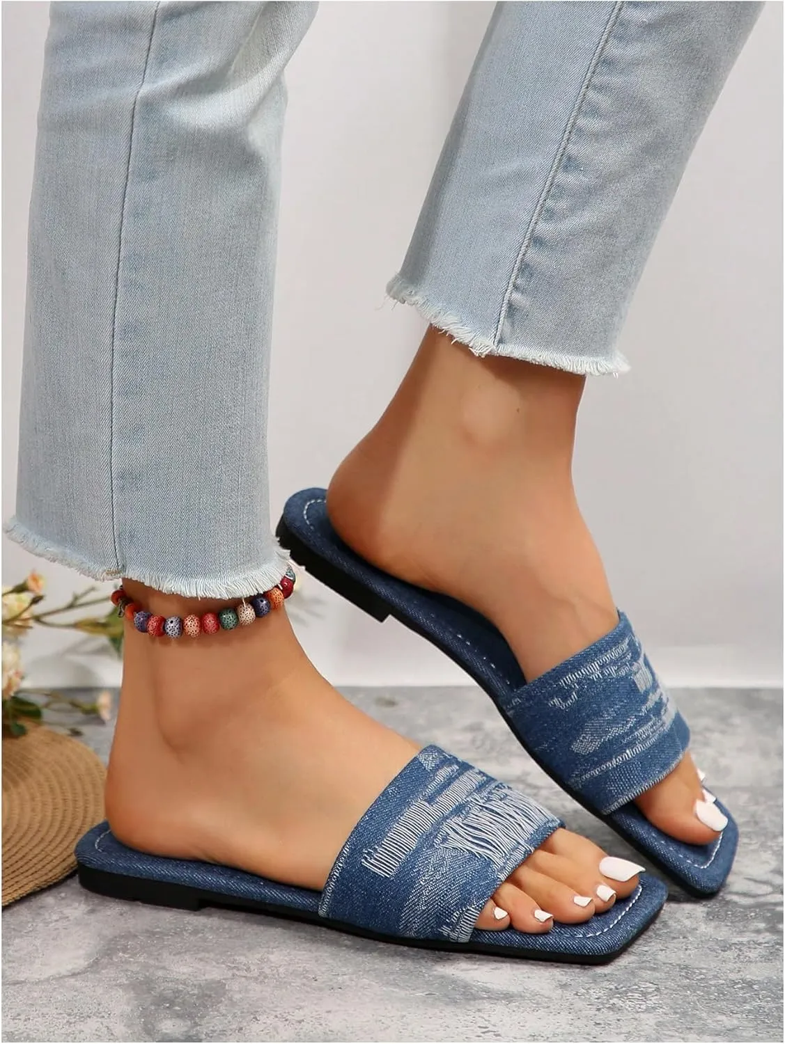 GORGLITTER Women's Denim Flat Sandals Raw Trim Jean Sandals Fashion Checkered Pattern Slide Sandals