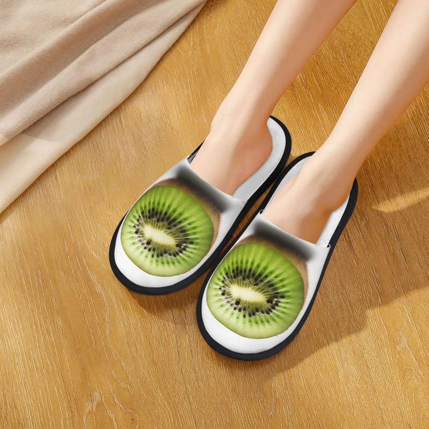 Green kiwi Printed Slippers Cozy Indoor Slide Unisex House Slippers Soft Plush Slip-on Slippers