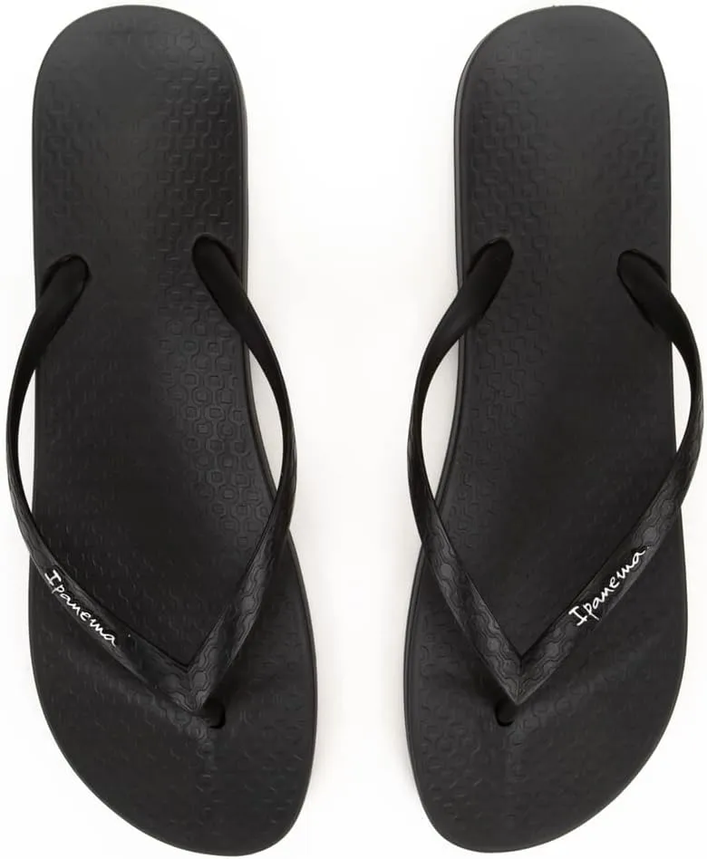 Ipanema Ana Collection Flip Flops for Women, Cute Comfortable Brazilian Beach Sandals