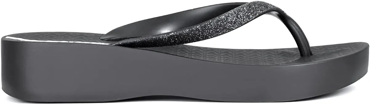 Ipanema Women's Mesh Chic Platform Flip Flops - Comfortable and Trendy Summer Platform Sandals with Glittery Straps, Anatomic Footbed & Non-Slip Sole