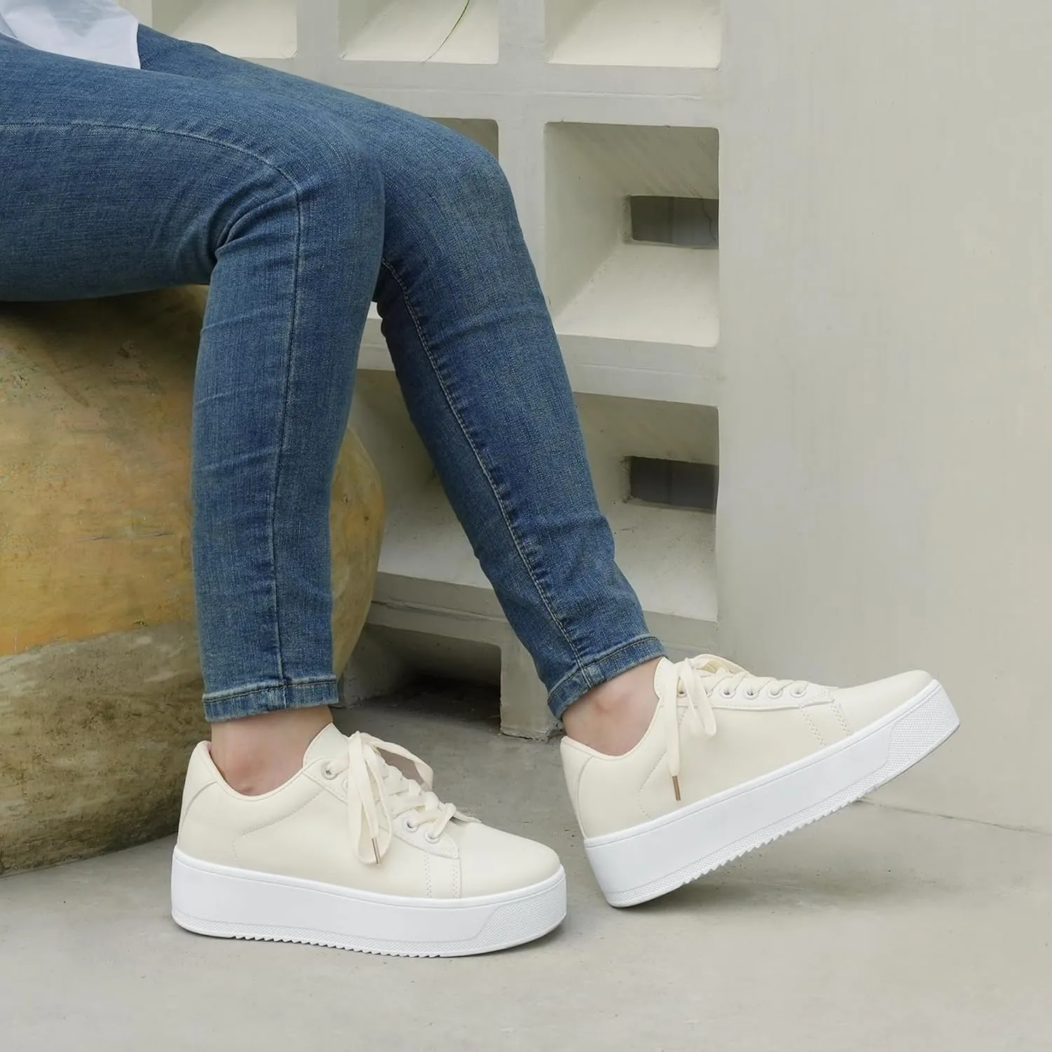 JABASIC Women Fashion Sneakers Low-top Lace-Up Stylish Walking Shoes Comfort Platform Sneakers