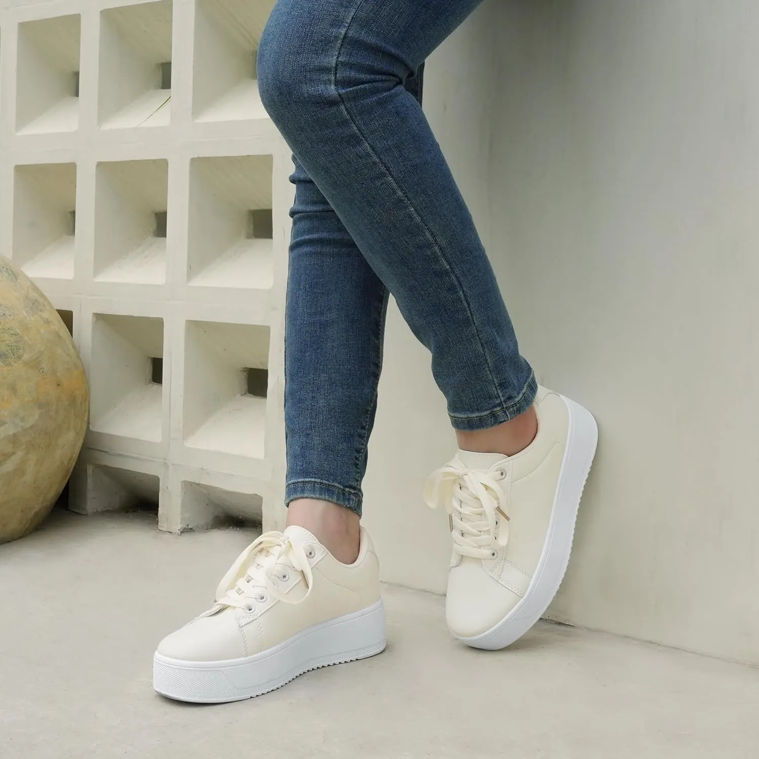 JABASIC Women Fashion Sneakers Low-top Lace-Up Stylish Walking Shoes Comfort Platform Sneakers