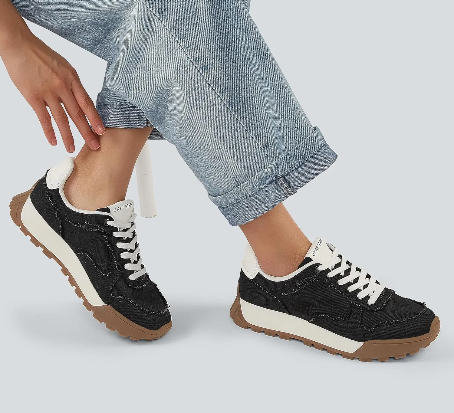 LUCKY STEP Women's Platform Canvas Sneaker Casual Lace-up Stylish Tennis Running Retro Classic Trainers Walking Fashion Sneakers