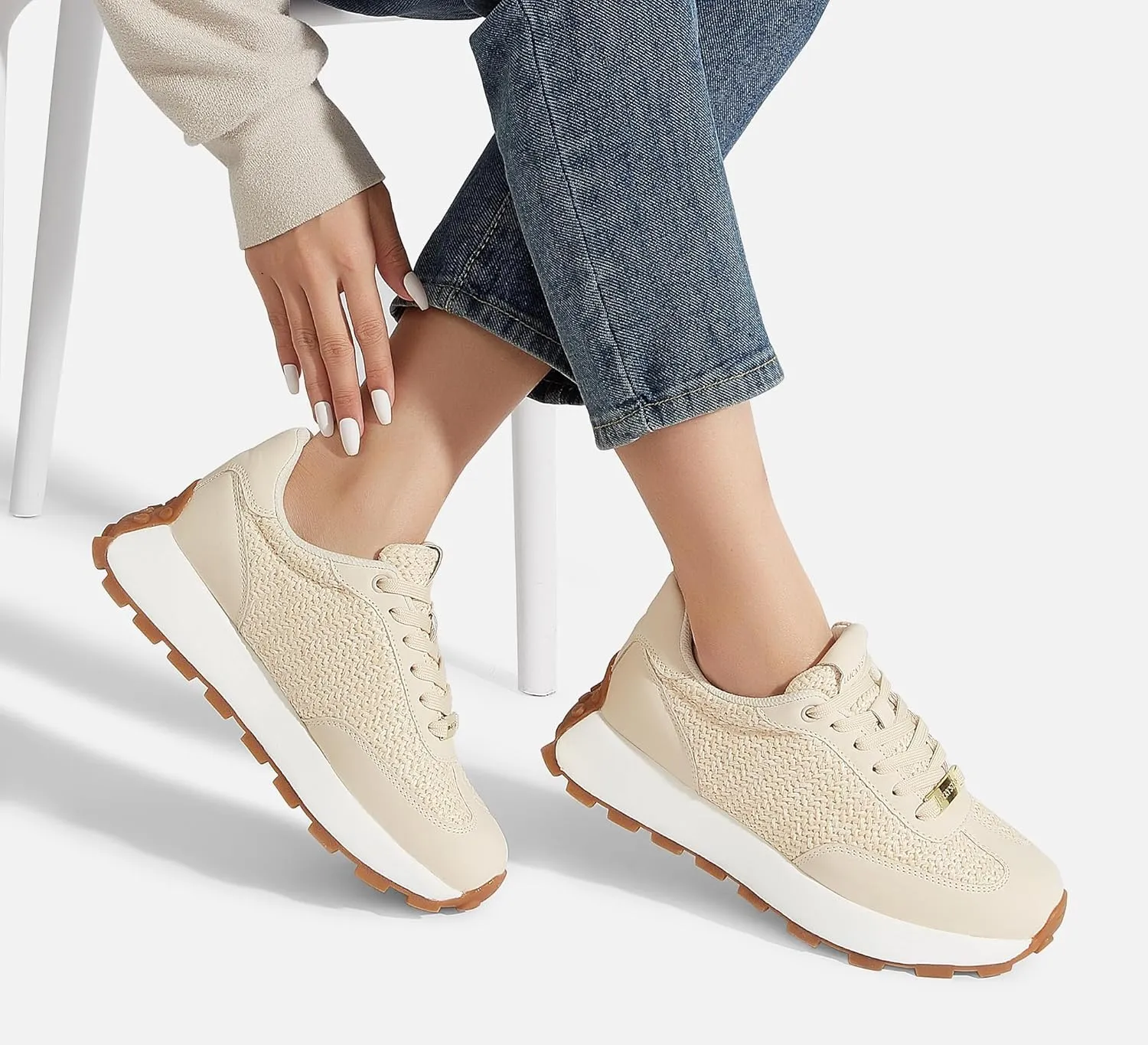 LUCKY STEP Women's Platform Fashion Sneakers Retro Classic Trainers Casual Lace-up Stylish Tennis Running Walking Shoes