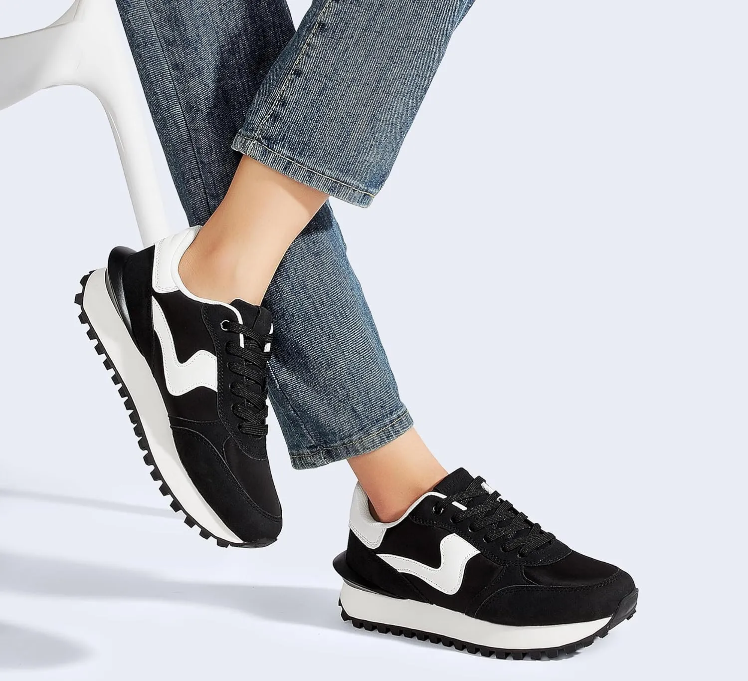 LUCKY STEP Women's Platform Fashion Sneakers Tennis Retro Walking Casual Trainers Stylish Durable Deluxe Skate Running Shoes