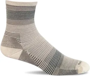 Men's Cadence 3/4 Crew Moderate Graduated Compression Socks, Natural - M/L