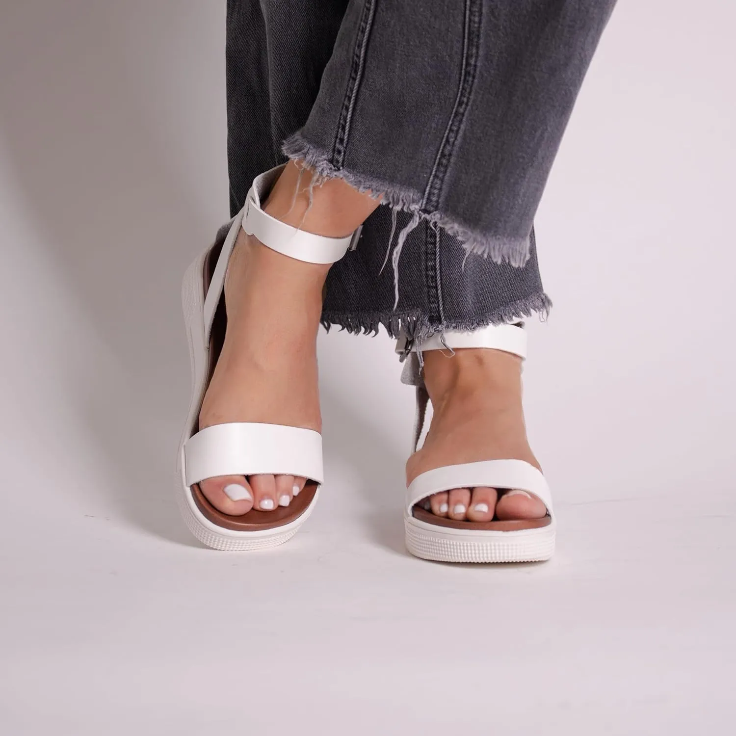 MIA Shoes Ellen Womens Ankle Strap Platform Sandals