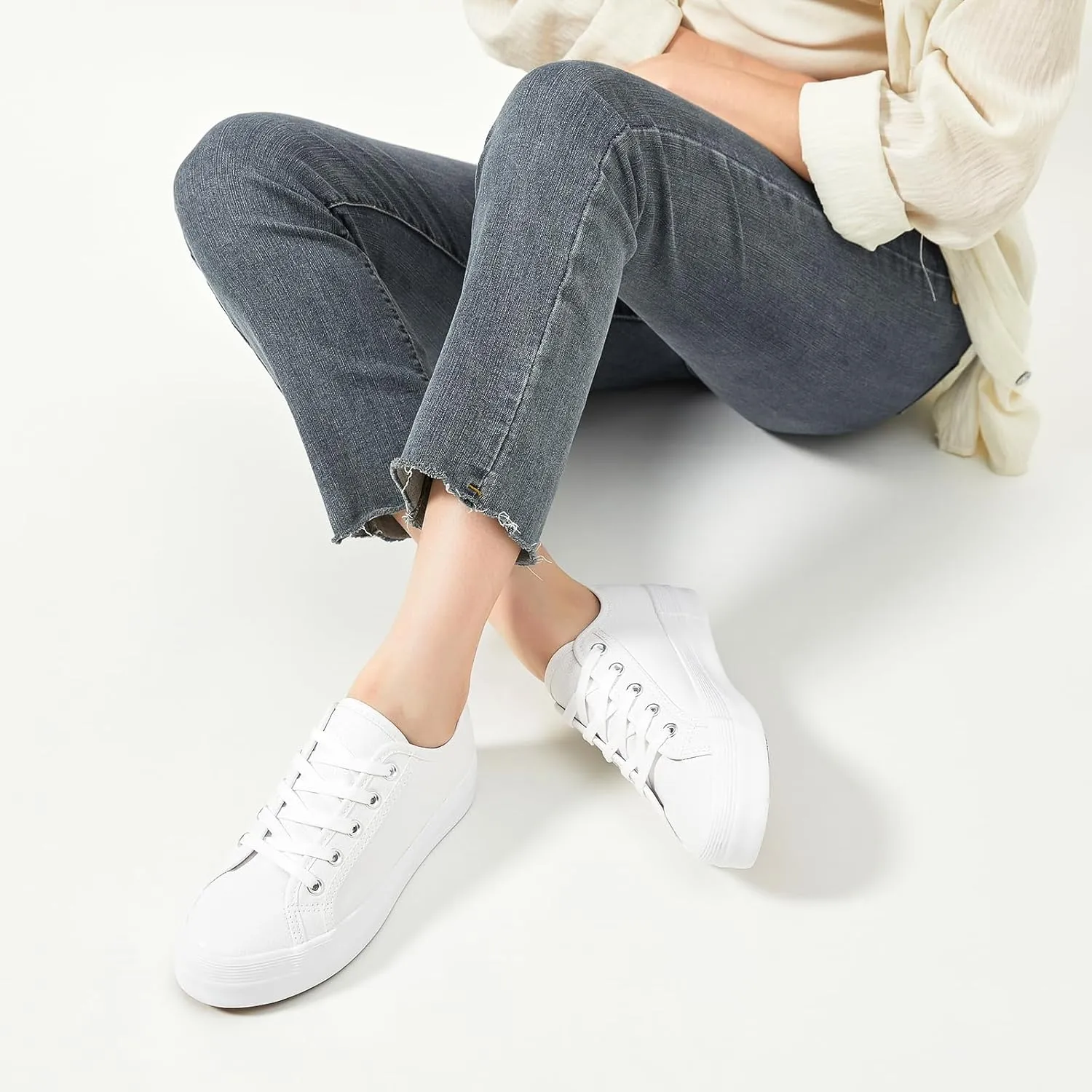 THATXUAOV Women's White Platform Shoes,PU Leather Sneaker for Women,Fashion Casual Tennis Shoes,Black Low Top Platform Walking for Women