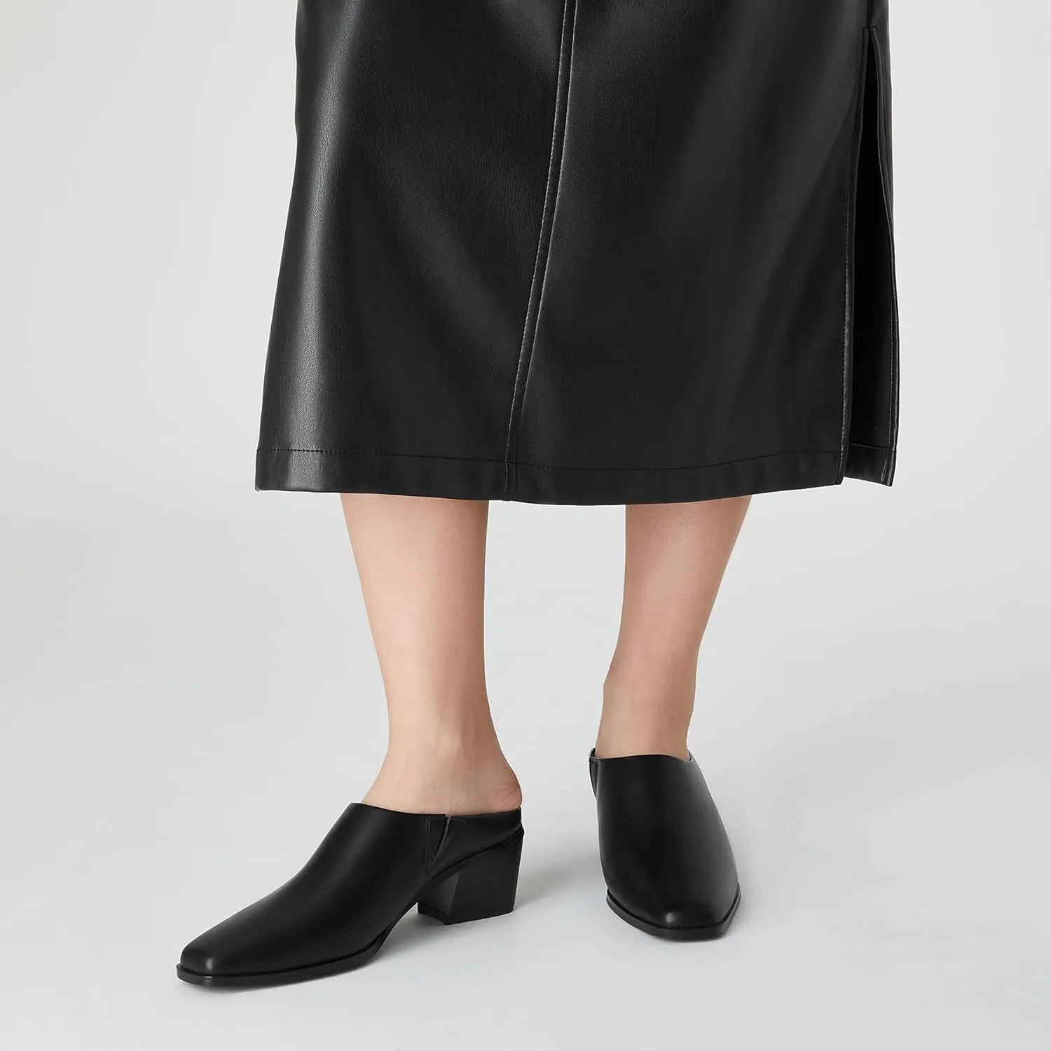 Trary Womens Mules, Closed Square Toe Chunky Heel Mules, Low Block Heel Backless Loafers Shoes, Slip On Mules for Women Dress Party Shoes