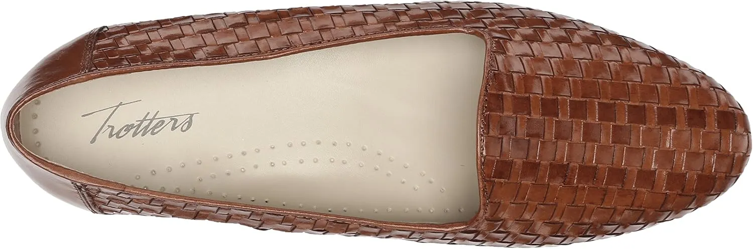 Trotters Women's Liz Tumbled Ballet Flat