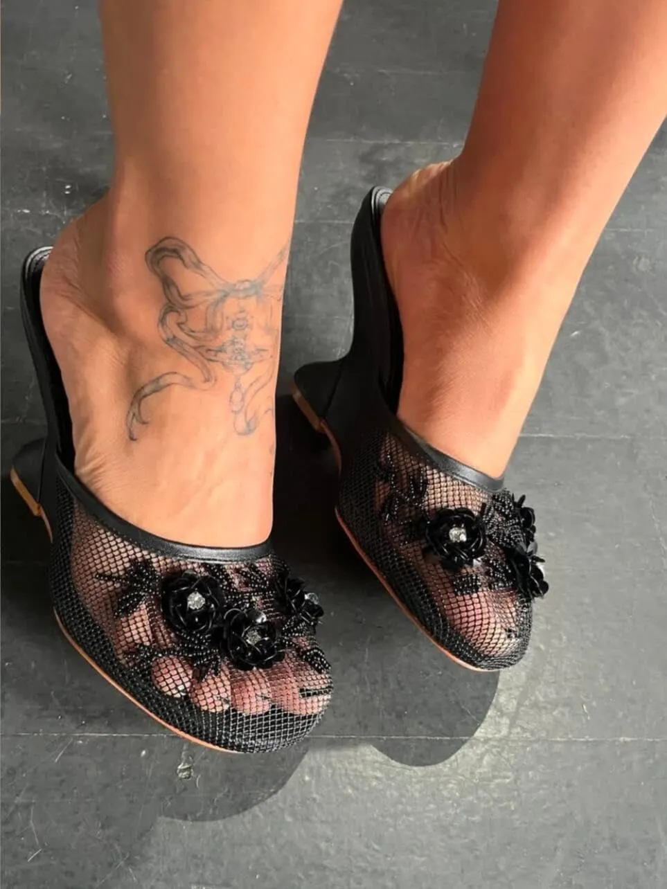 Women's Chinese Mesh Slipper Elegant Floral Embellished High Heeled Muled Pumps With Bows Rhinestone Crystals Comfortable Wedding Party Sandal Shoes 4 Inches