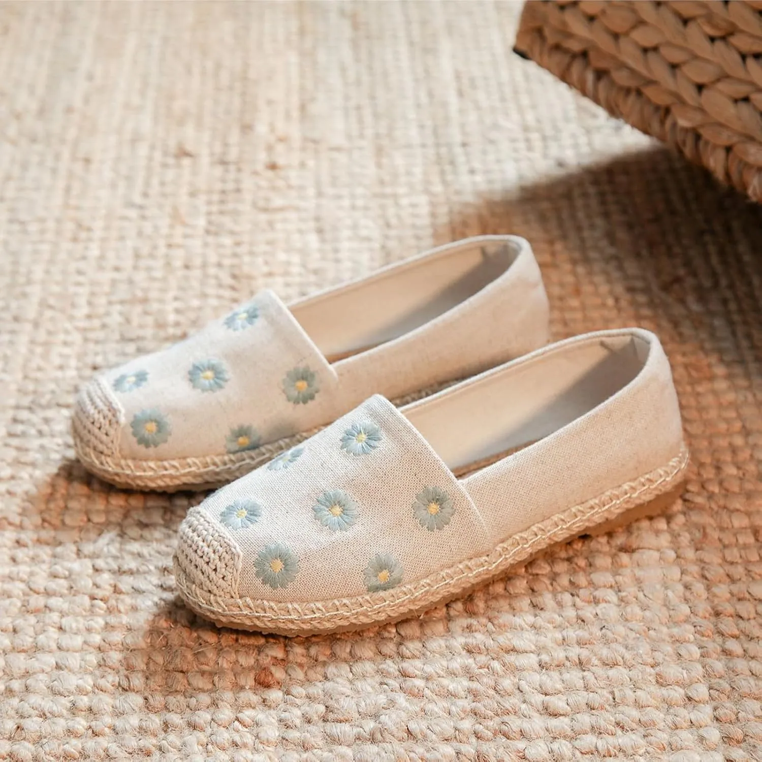 Women's Handmade Retro Soft Linen Shoes, Fashion Traditional Chinese Flat Heel Casual Footwear, Breathable Slip on Embroider Flat Shoes,8,Beige