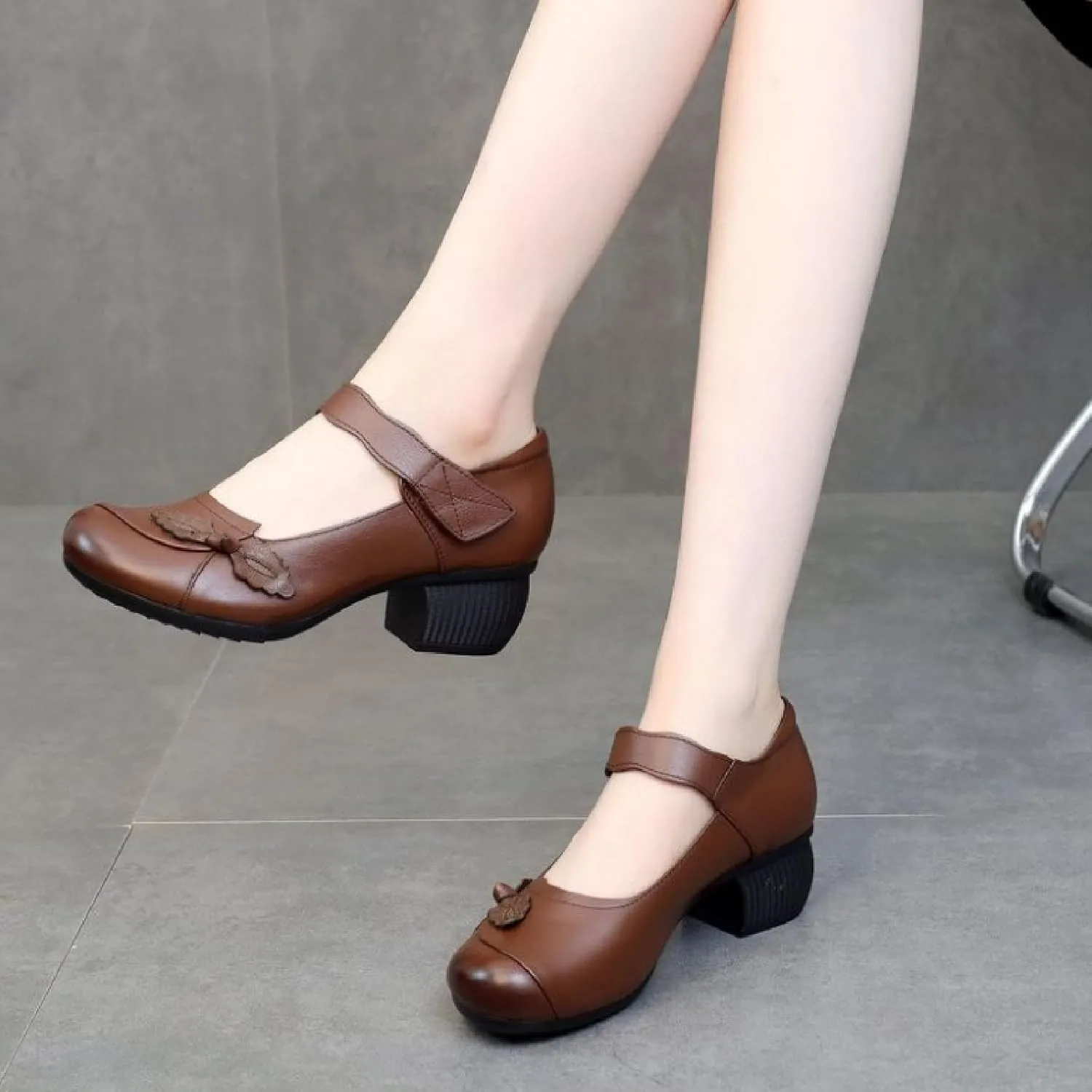 Women's Leather Retro Flowers Ankle Strap Chunky Low Heel Mary Janes Autumn Round Head Shallow Mouth Hook Loop Backless Dress Block Heel Shoes for Office Work