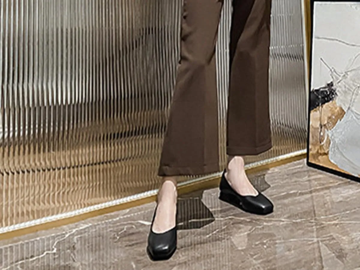 Women's Pumps Shoes Platform Low Heels Square Toe Chunky Heels Leather Solid Granny Walk Shoes Mid Heel Closed Toe Block Heels Soft-Soled Slip Ons Loafer Anti-slip Dress Shoes Casual Office Party