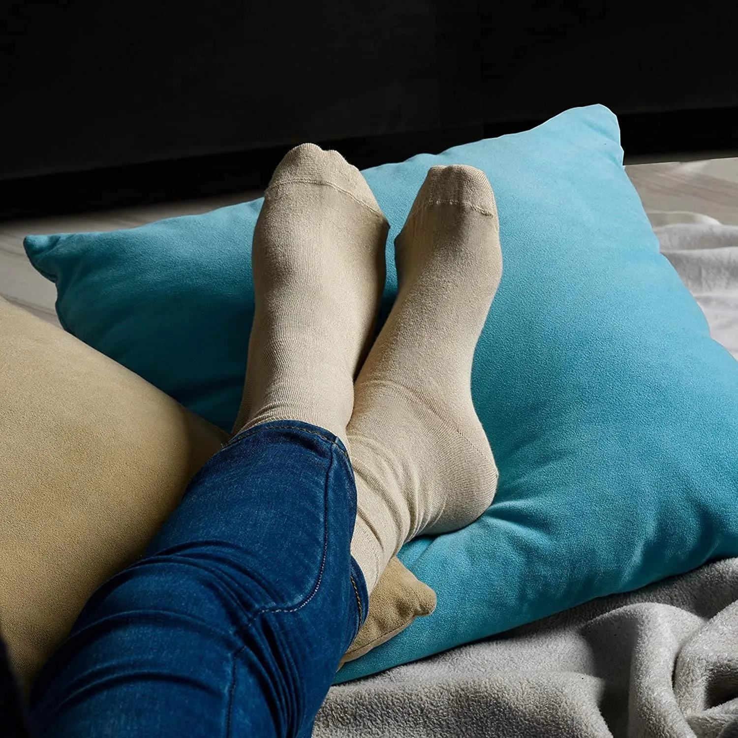 Women's Thin Rayon Seamless Toe - Dress Socks Women with Gift Box