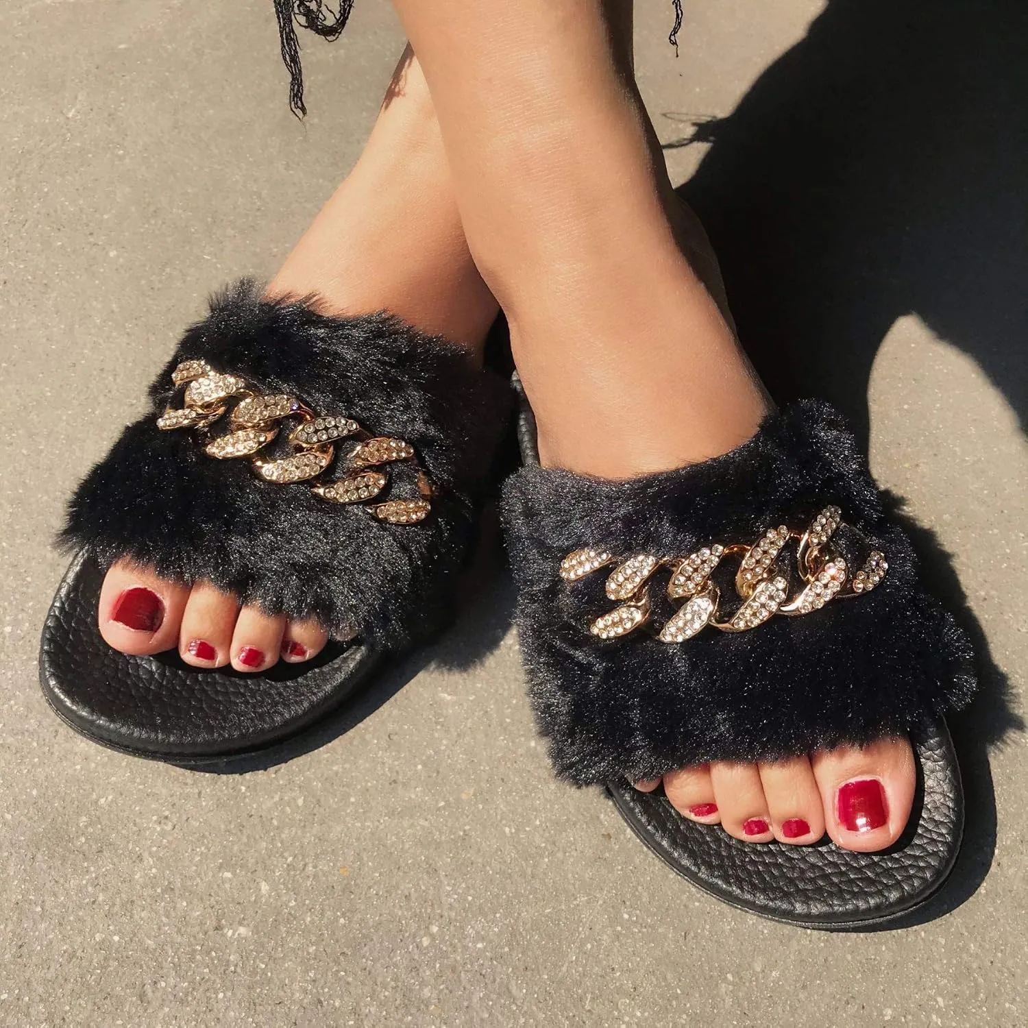 xsby Women's Soft Faux Fur Flat Slide Sandals Comfortable Slipper