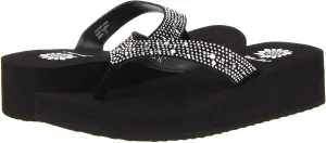 Yellow Box Women's Africa Flip Flop